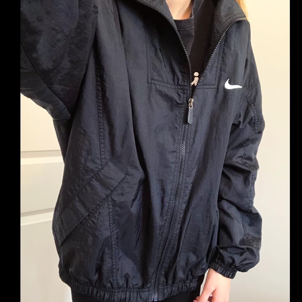 vintage nike windbreaker jacket